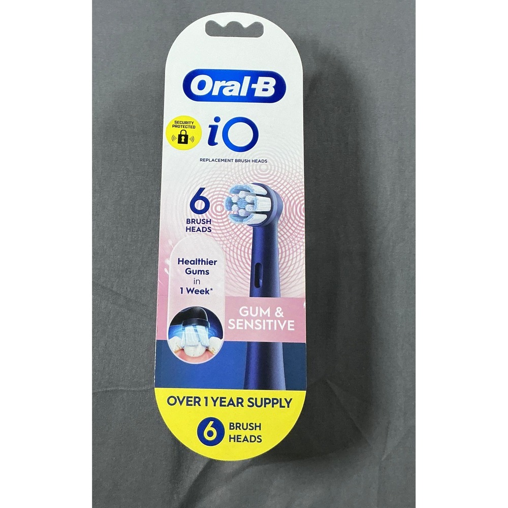 Oral-B iO Gum &‎ Sensitive Replacement Brush Heads Black 6 Count Pack